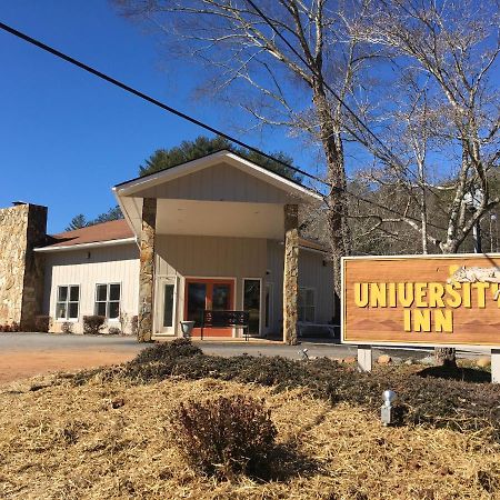 University Inn Cullowhee Exterior foto