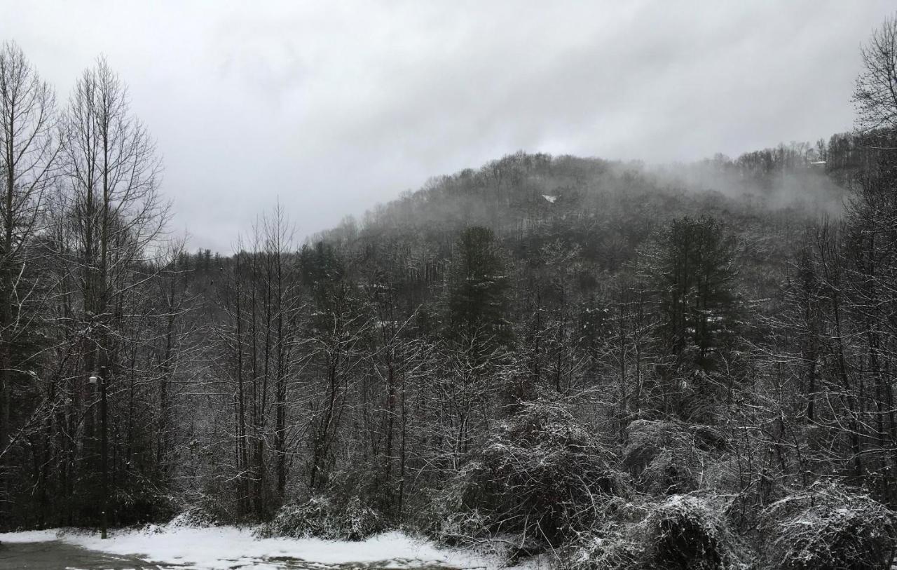 University Inn Cullowhee Exterior foto